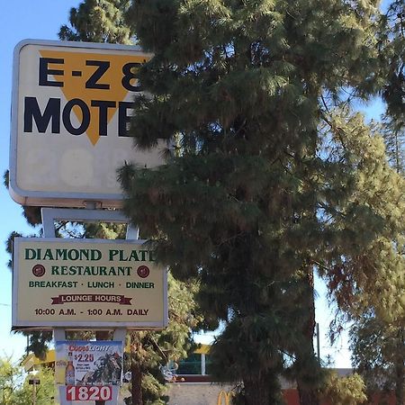 Ez 8 Motel Airporter Phoenix Exterior photo