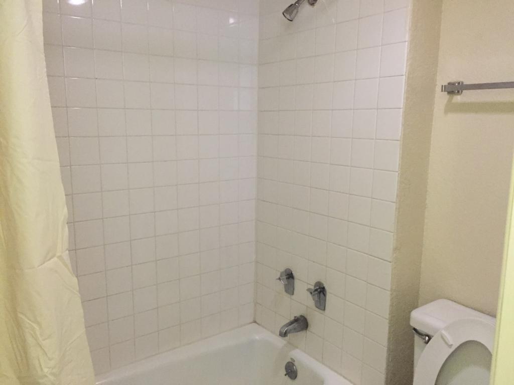 Ez 8 Motel Airporter Phoenix Room photo